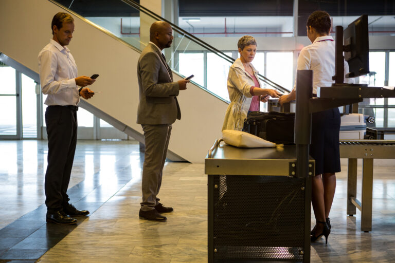 Biometric Technologies Redefine the Airport Experience